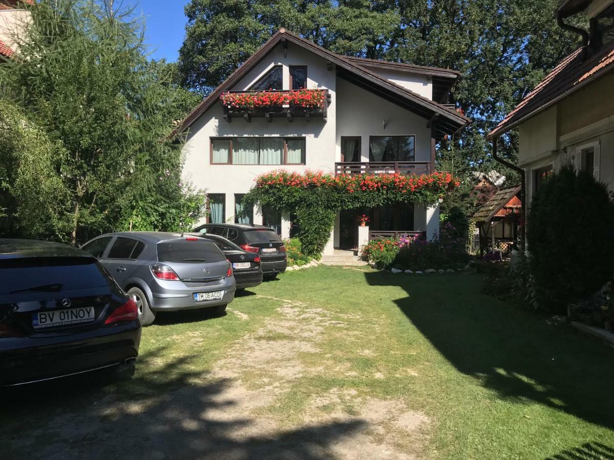 Relax Hotel Bran  Exterior photo
