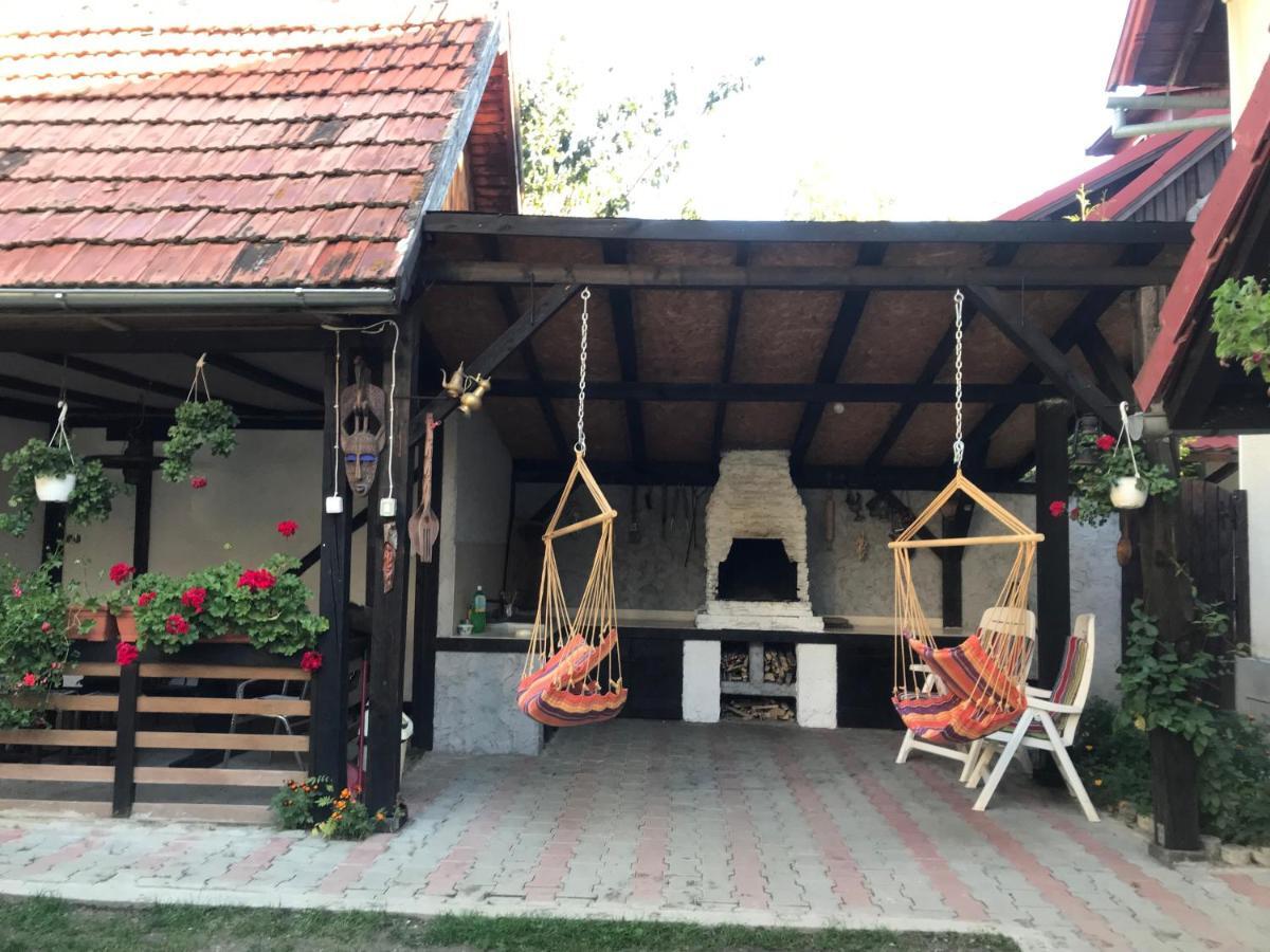 Relax Hotel Bran  Exterior photo